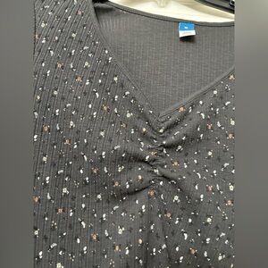 Old Navy Ribbed Knit Top - Gray Floral